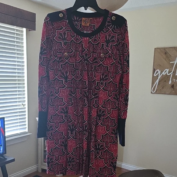 Tory Burch Red and Black Long Sleeve Dress - Picture 3 of 8
